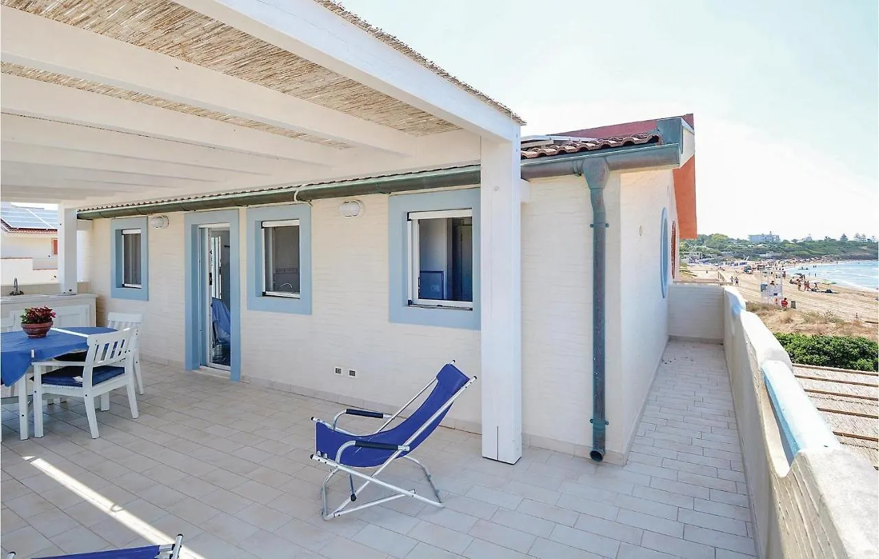 1 Bedroom Nice Apartment In Punta Braccetto Rg 0*,  Italia